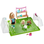 Barbie Dreamhouse Adventures - Zestaw Boisko do Piłki nożnej + Lalka Chelsea
