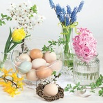 Serwetka Wielkanoc lunch - Spring Flowers in Glass Vases with Natural Eggs SLWL010201