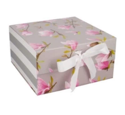 Pudełko składane na prezenty 19x19 magnolia